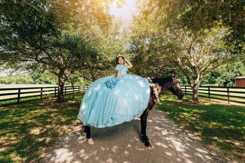mobile - carousel-hero-element image-2